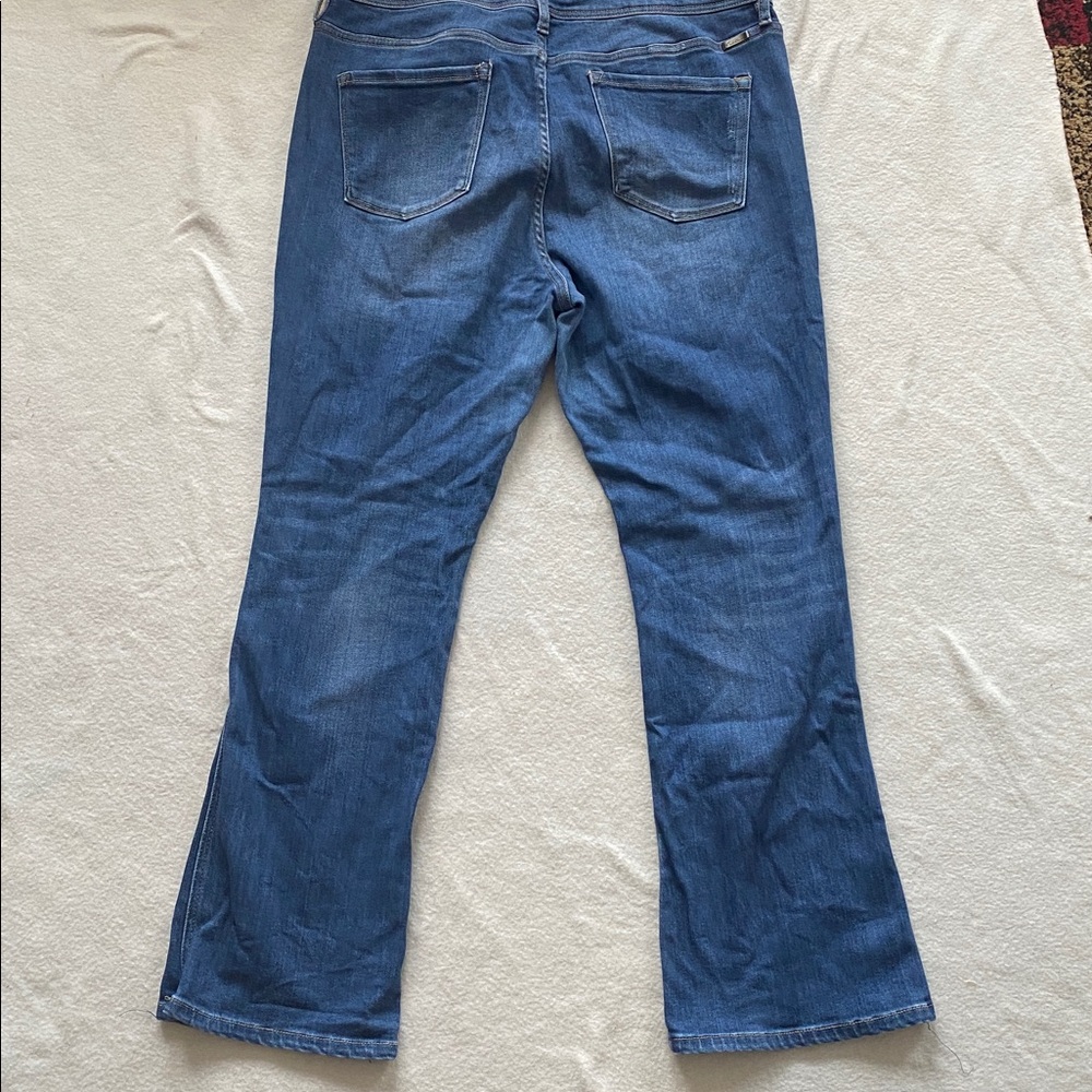 KanCan Medium Wash Denim Jeans - Picture 4 of 6